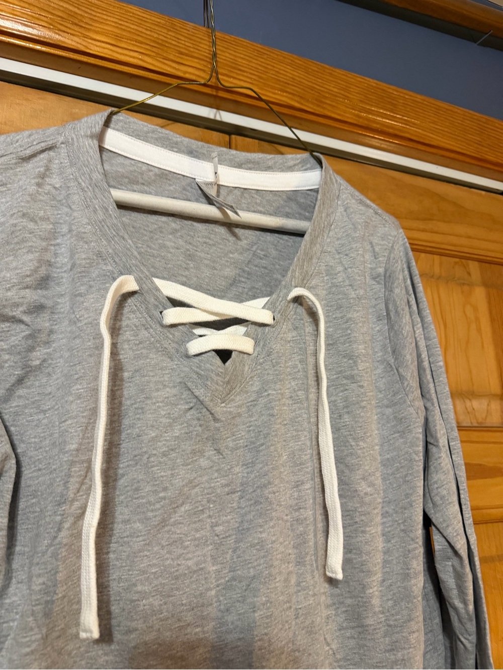 Women's Light Gray Lace-Up V-Neck Sweatshirt